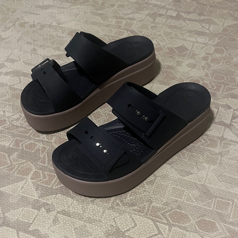 Crocs Platform Sandals